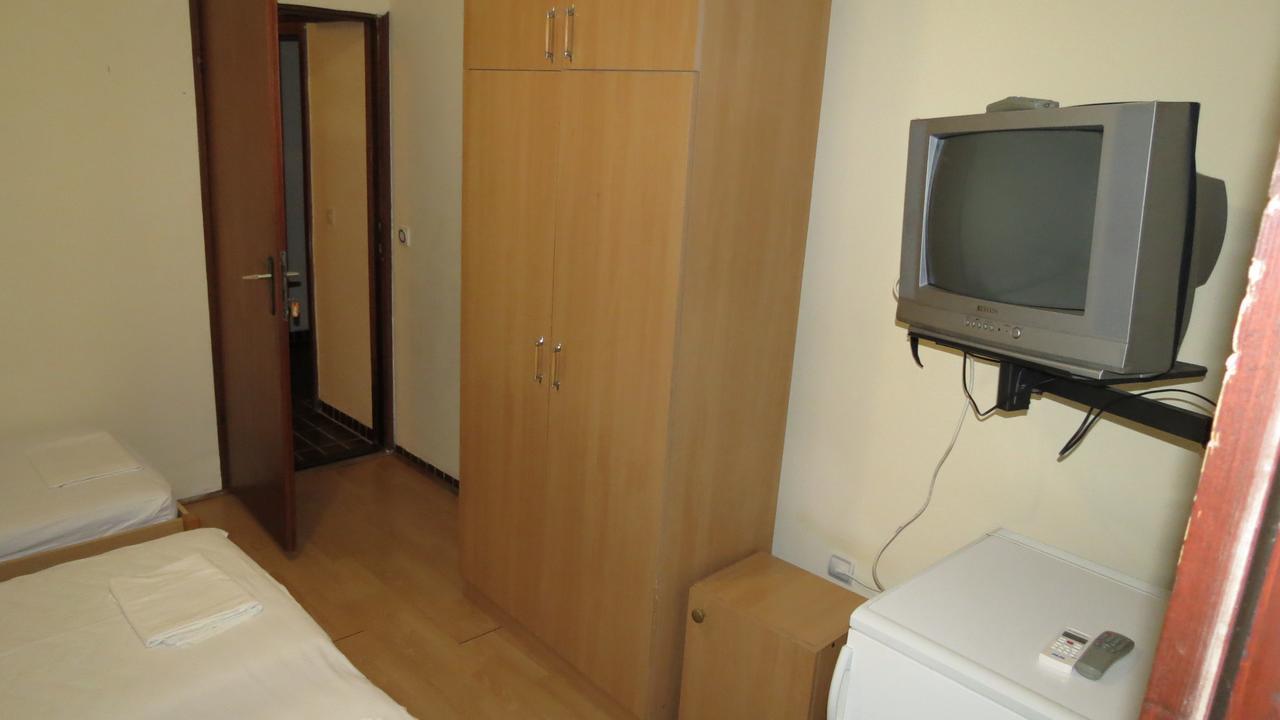 Guesthouse Obala Sutomore Dış mekan fotoğraf