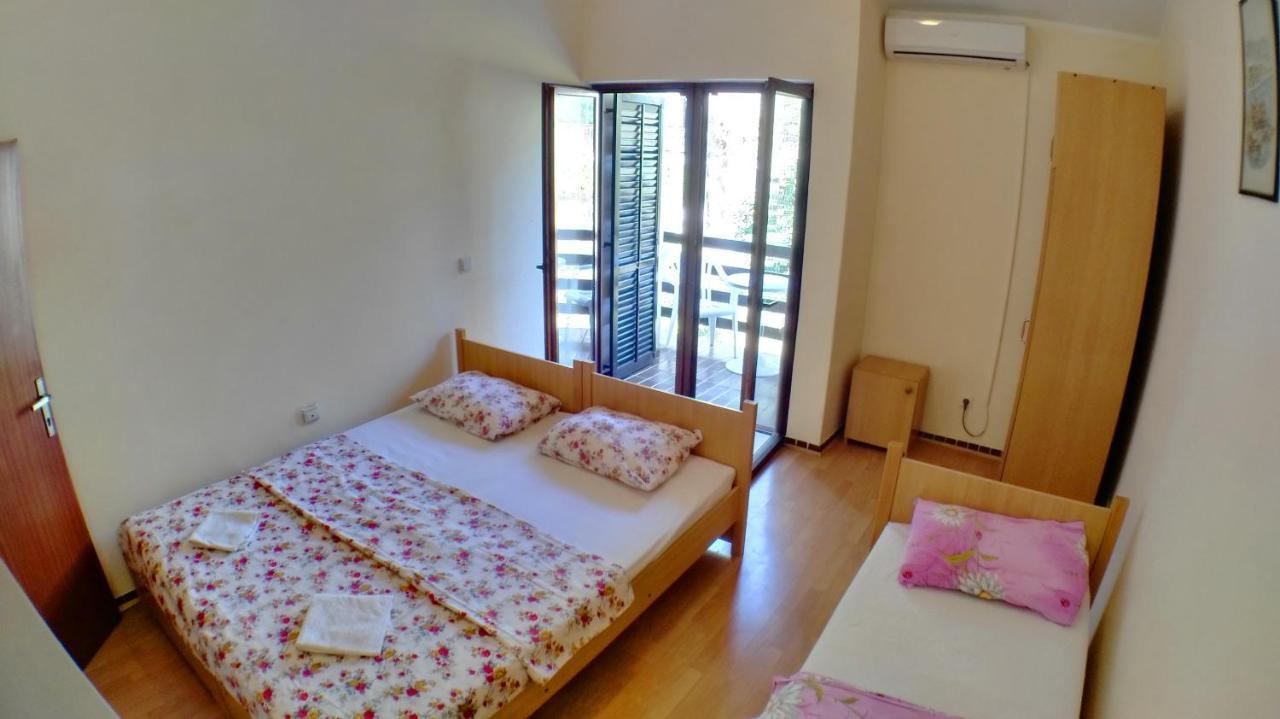 Guesthouse Obala Sutomore Dış mekan fotoğraf
