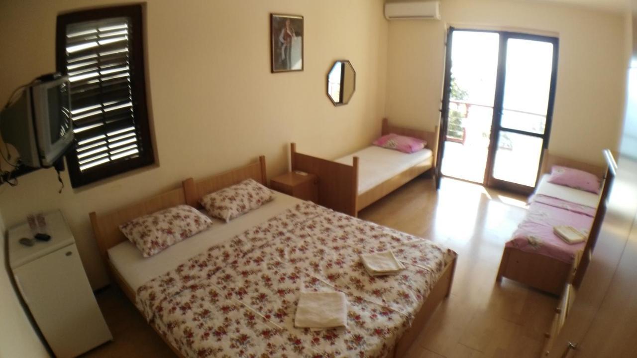 Guesthouse Obala Sutomore Dış mekan fotoğraf